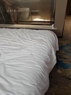 【萝莉和御姐姐妹花】酒店约炮4P啪啪,浴室洗澡双人口口边舔边后入,很是诱惑喜欢不要错过第04集 【萝莉和御姐姐妹花】酒店约炮4P啪啪,浴室洗澡双人口口边舔边后入,很是诱惑喜欢不要错过第04集