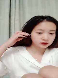 清纯学妹露脸颜值高身材好,大秀直播实录,很有情趣小乳夹带奶头性感又漂亮,粉嫩逼逼自己抠水多湿滑真骚啊第06集 清纯学妹露脸颜值高身材好,大秀直播实录,很有情趣小乳夹带奶头性感又漂亮,粉嫩逼逼自己抠水多湿滑真骚啊第06集
