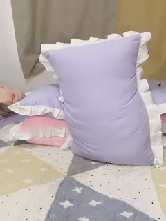 人间尤物极品颜值妹子,黑丝大长腿白虎穴道具自慰,秀的时候有人打扰了第03集<script src=