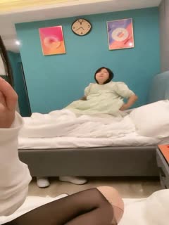 良家性爱真实刺激半推半就33岁离异小少妇相拥入眠