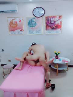 专业私密按摩会所，男技师给女客户推油，饥渴难耐后入操操女上位啪啪做爱第03集 [HD]-leb